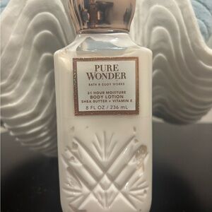 Pure Wonder 24 Hour Moisture Body Lotion